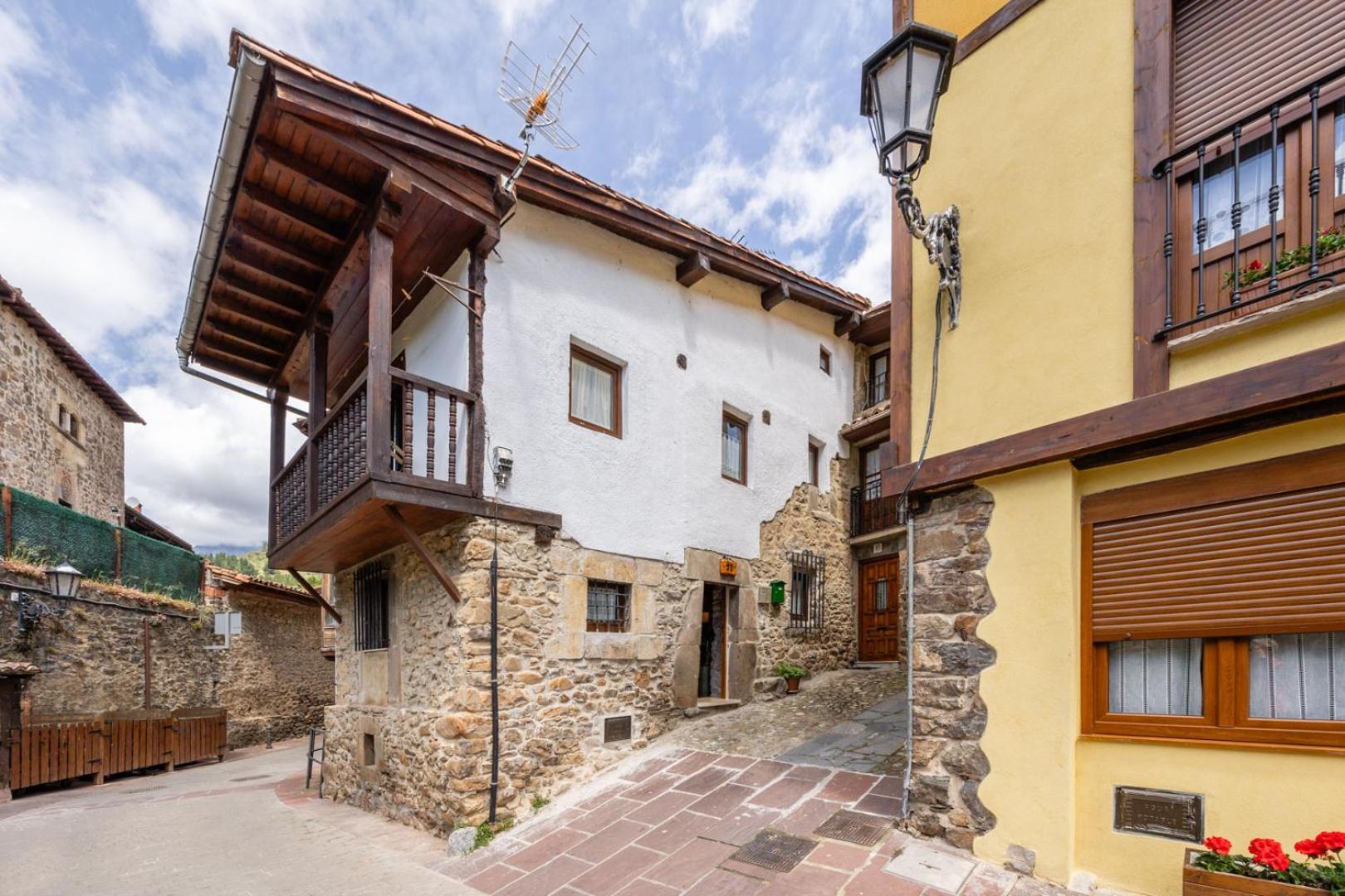 Villa Casa Raymonde à Potes Extérieur photo